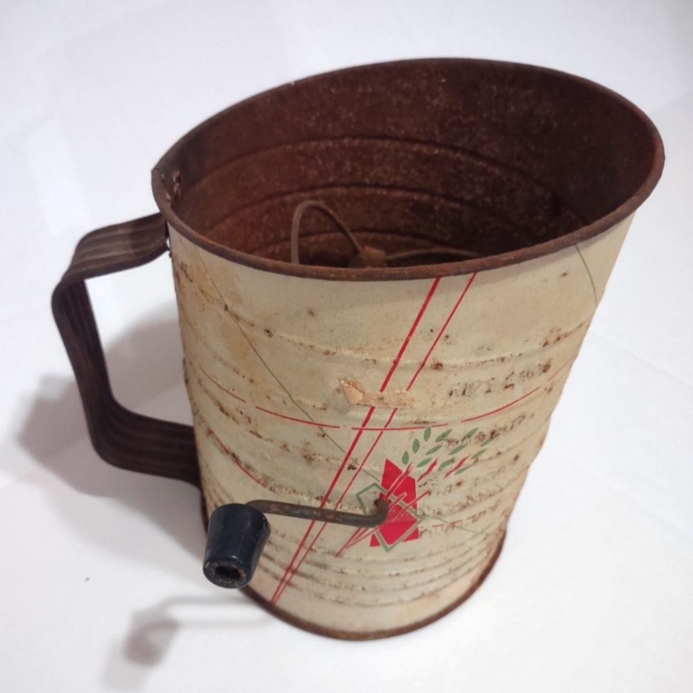 🌹3 for $25 Vintage Hand Operated Screen Flour Sifter